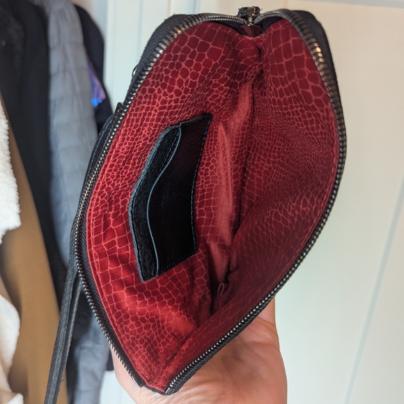 Hammitt Nash Crossbody - Picture 5 of 6